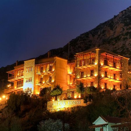Alpen House Hotel & Suites Arachova Eksteriør billede