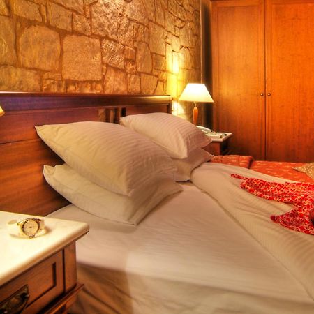 Alpen House Hotel & Suites Arachova Eksteriør billede