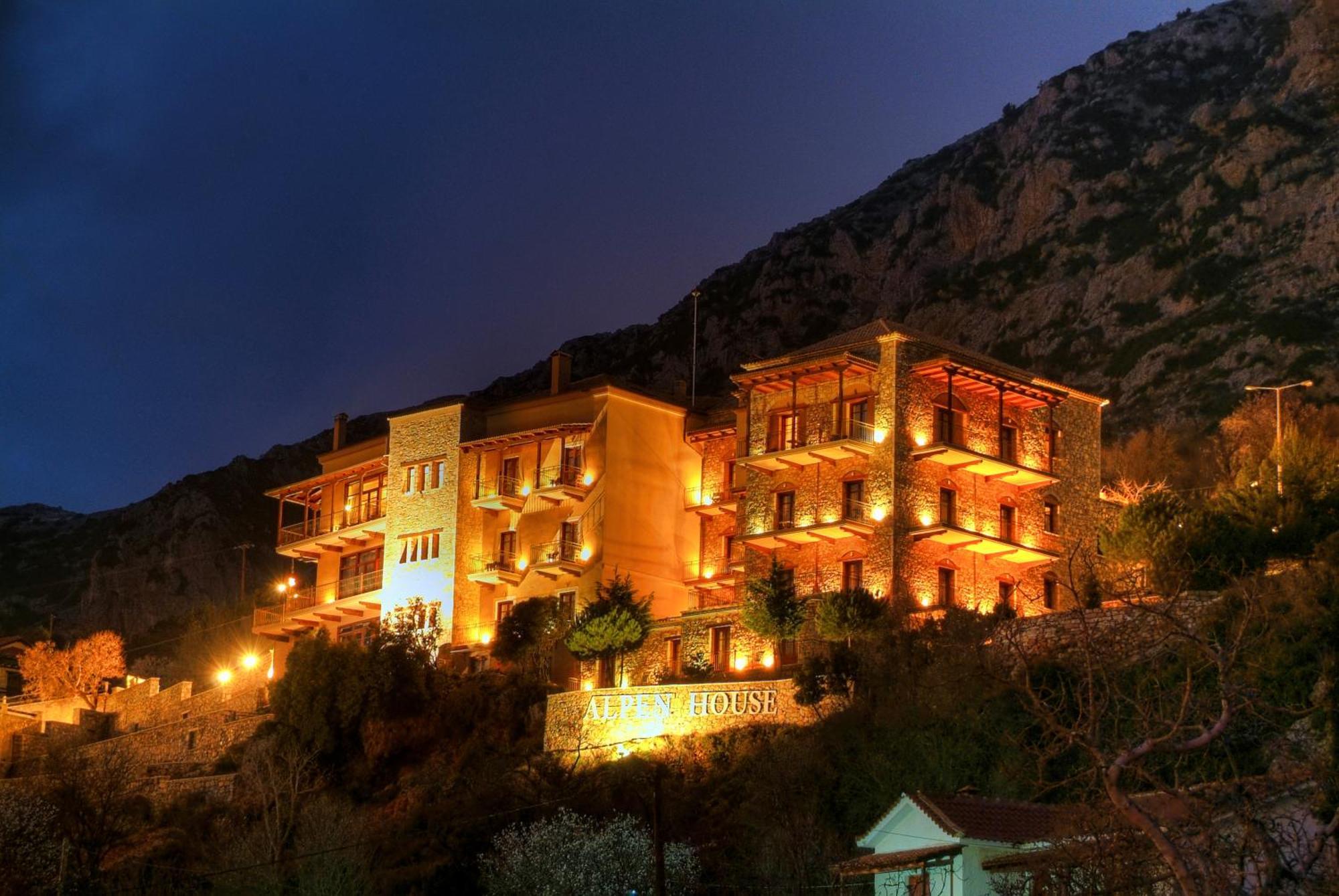 Alpen House Hotel & Suites Arachova Eksteriør billede