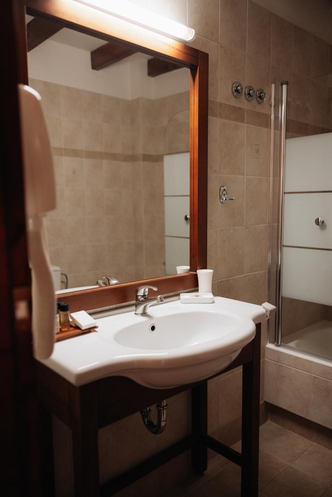 Alpen House Hotel & Suites Arachova Eksteriør billede